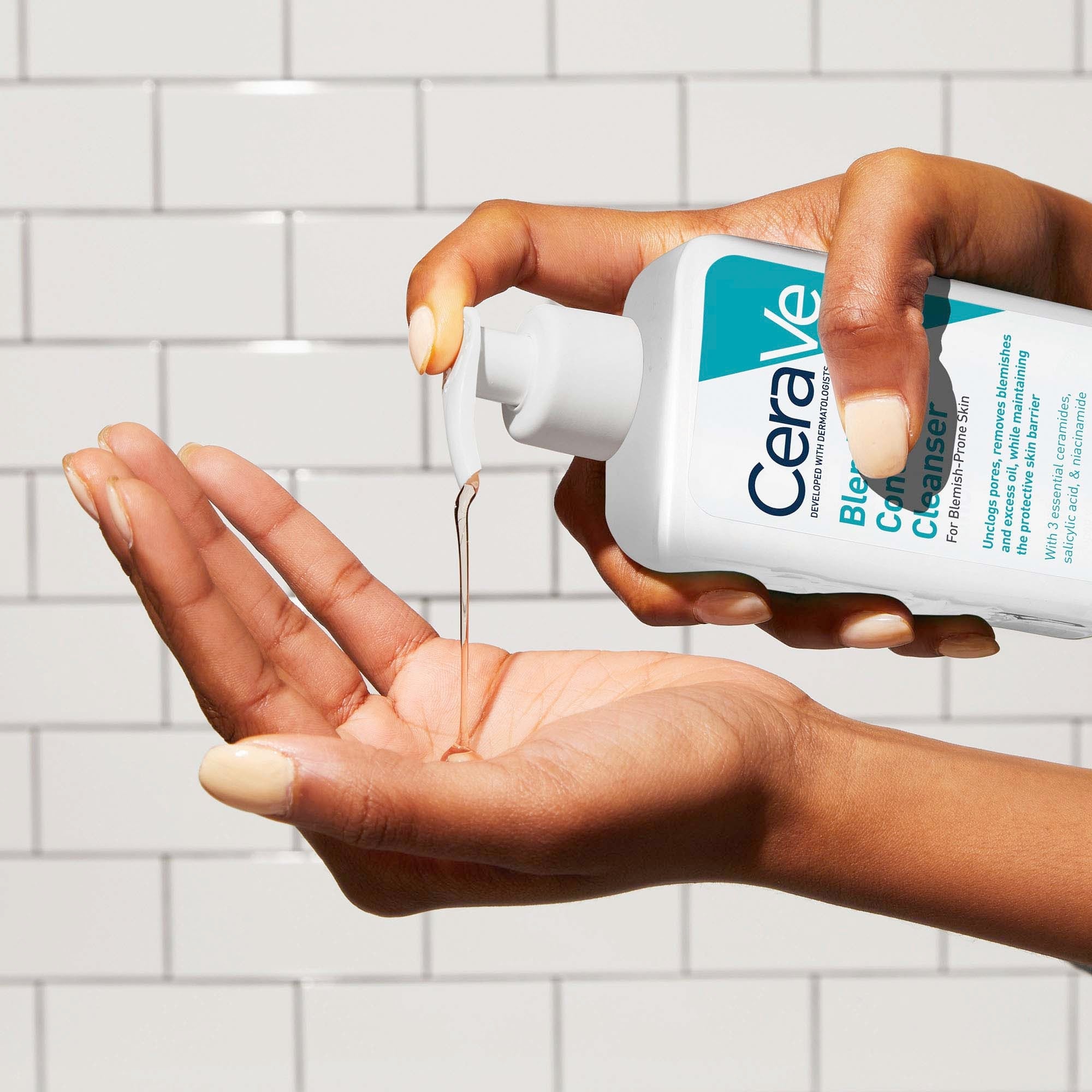 Blemish Control Face Cleanser with 2% Salicylic Acid & Niacinamide 236ml