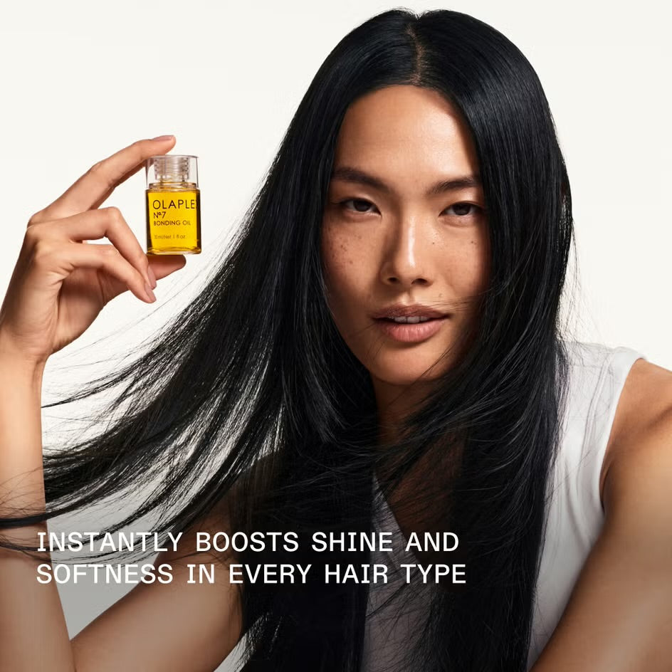 Olaplex No. 7 Bonding Frizz Reduction and Heat Protection Hair Oil 30ml