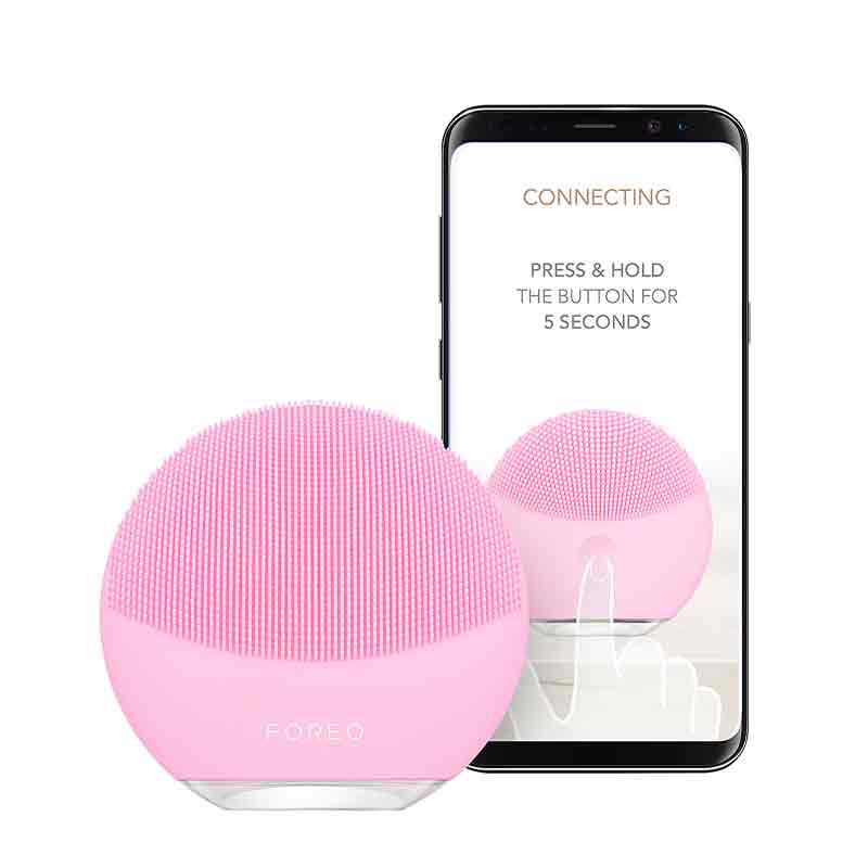 LUNA Mini 3 Facial Cleansing Brush by Foreo