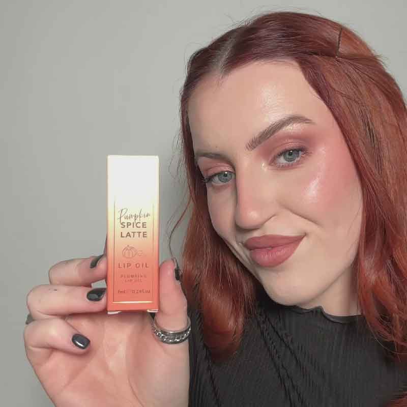 Pumpkin Spice Latte Plumping Lip Oil by KASH Beauty