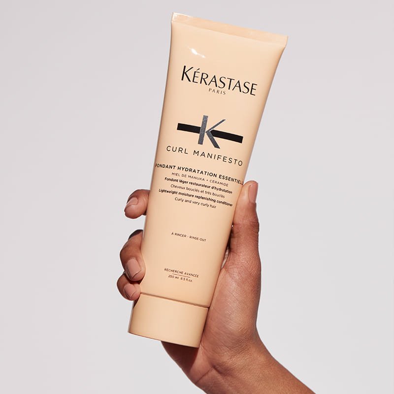 Curl Manifesto Fondant Hydratation Essentielle Lightweight Conditioner by Kérastase