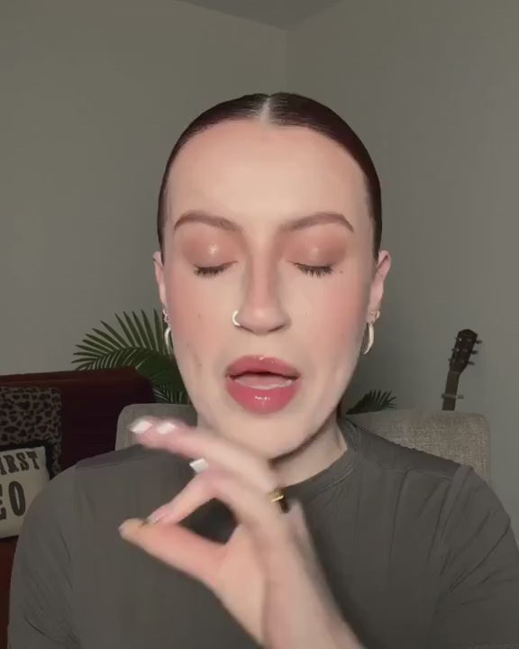 Total Hold Setting Spray