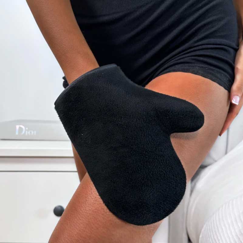 Deluxe Ultra Soft Velvet Tanning Mitt by Rose & Caramel