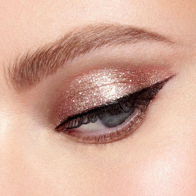 Glitter & Glow Liquid Eye Shadow 4.5ml
