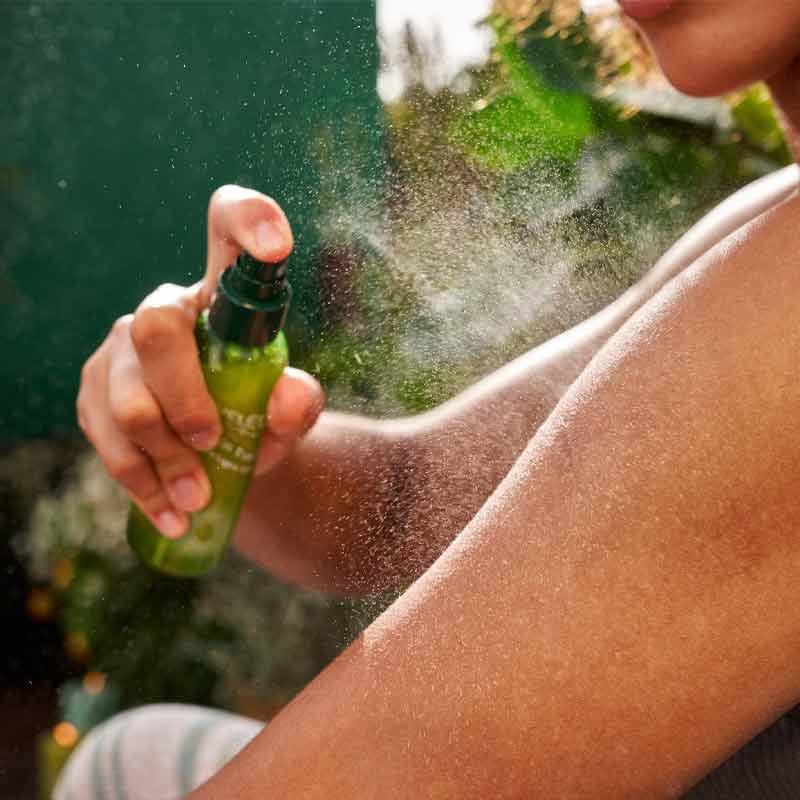 Skin Food Ultra-Light Dry Oil by Weleda